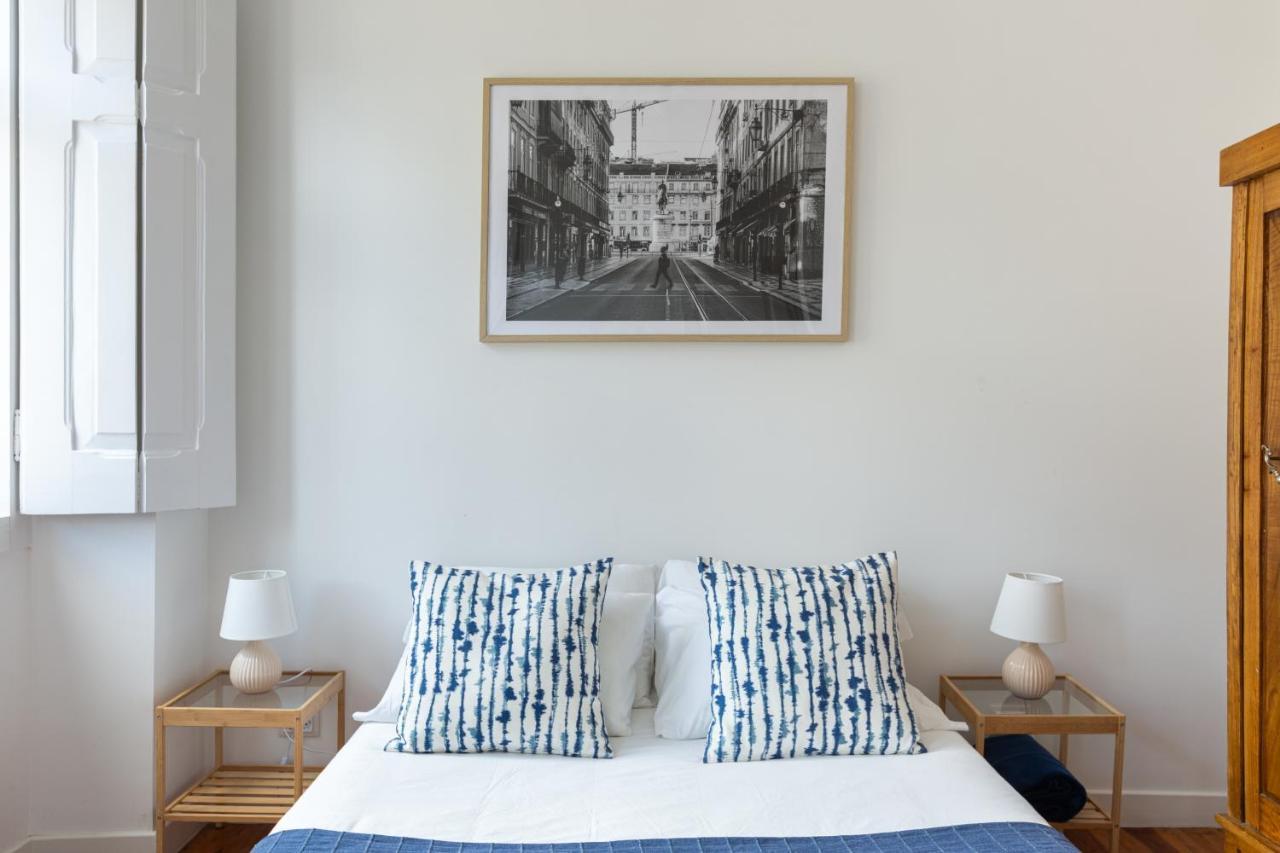 White & Blue Vintage Home In Graca Lizbona Zewnętrze zdjęcie
